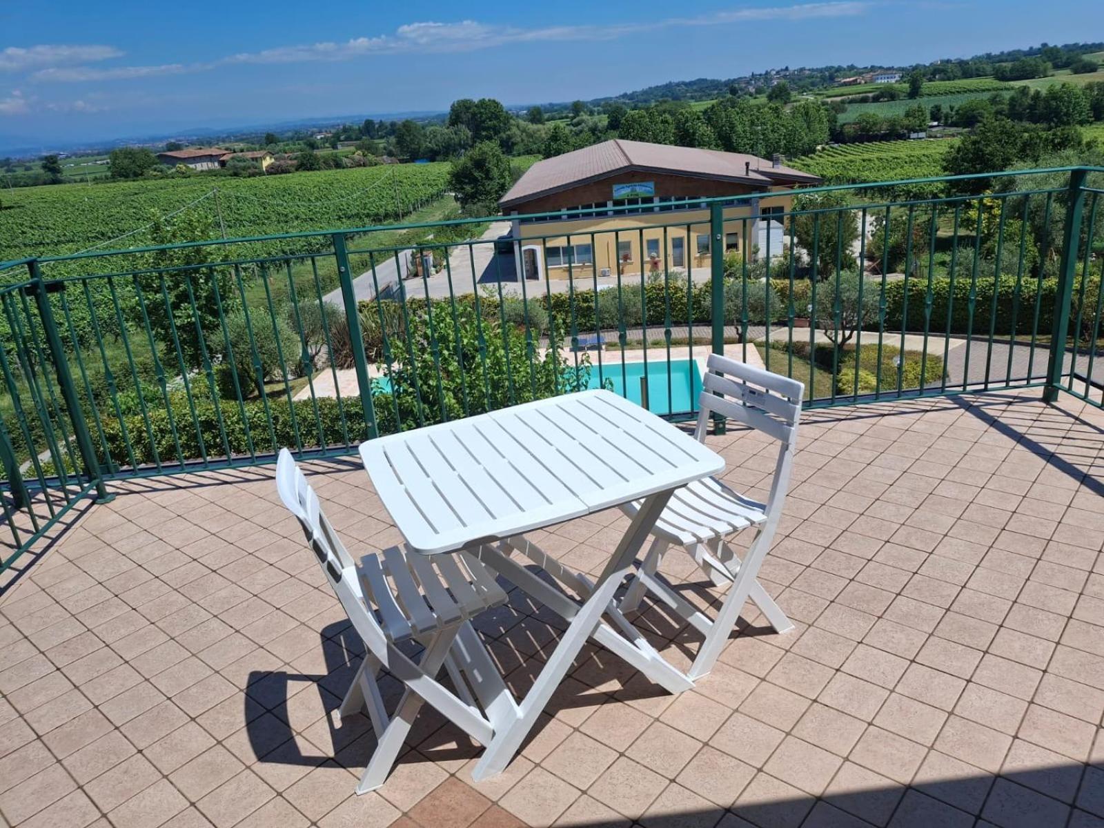 Albergo Quatro Pini Pozzolengo Exterior photo